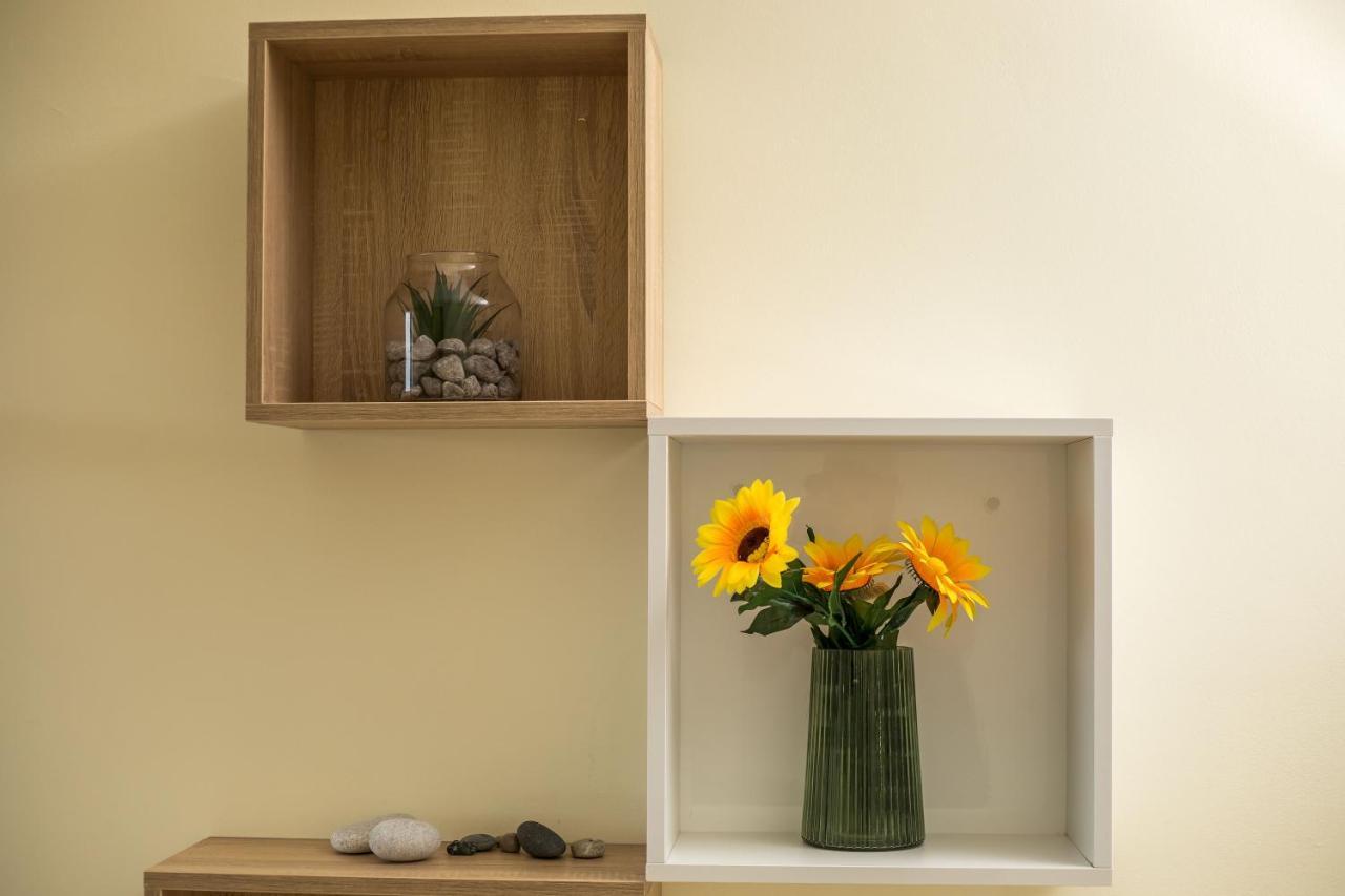 Eden Sunflower - Luxurious Apartment With Sea View Rhodes City Exteriér fotografie
